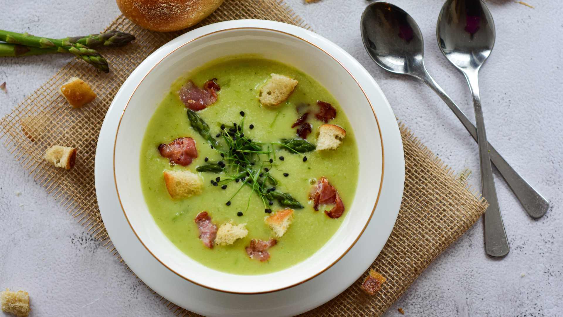 Soupe aux légumes verts